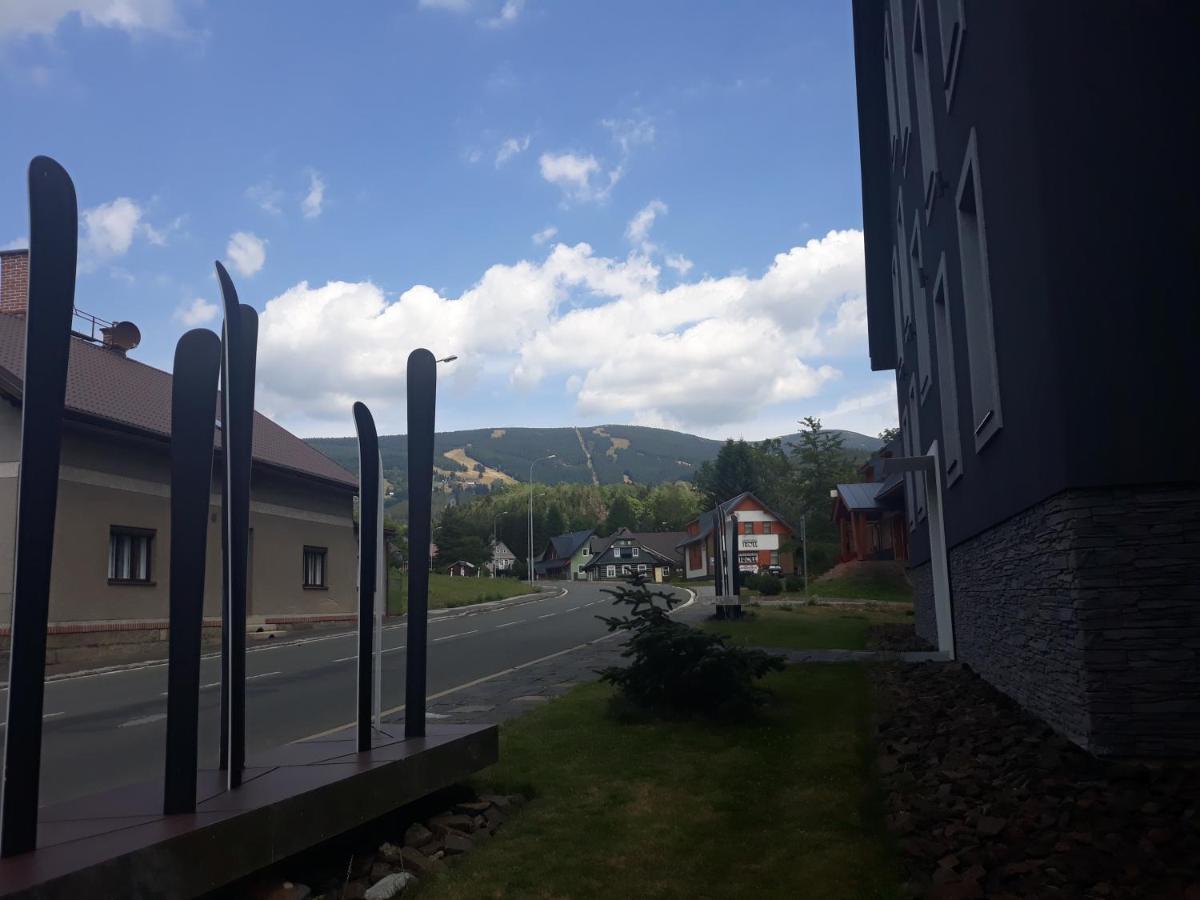 روكيتنسي ناد جيزيرو Utulny A Romanticky Apartman Rokytnice المظهر الخارجي الصورة
