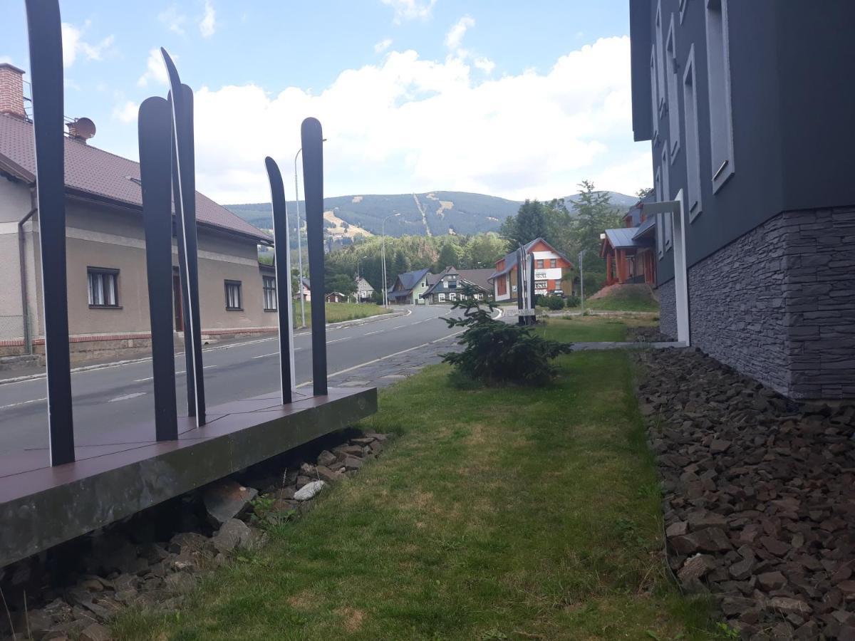 روكيتنسي ناد جيزيرو Utulny A Romanticky Apartman Rokytnice المظهر الخارجي الصورة